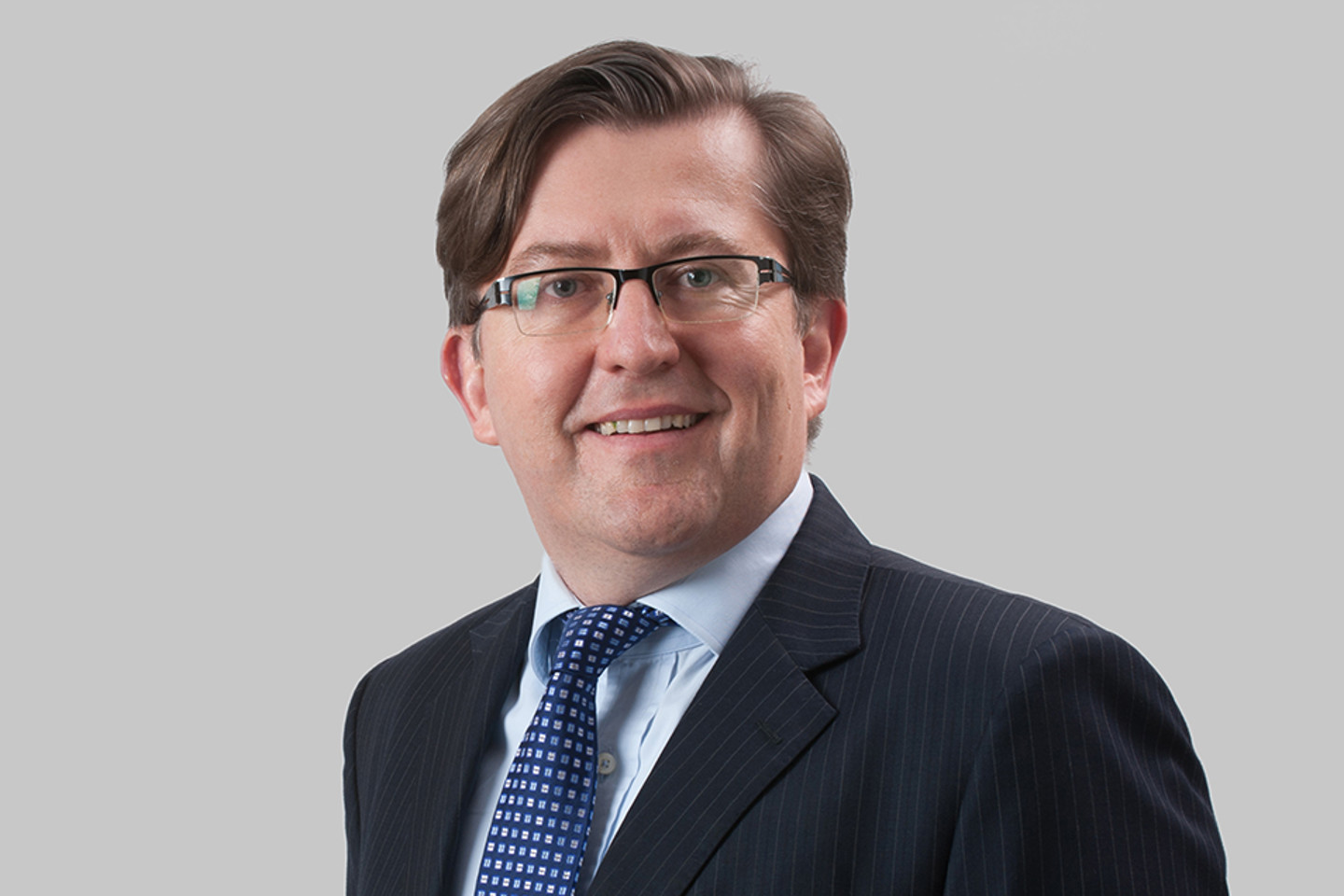 Headshot Anthony Oakes