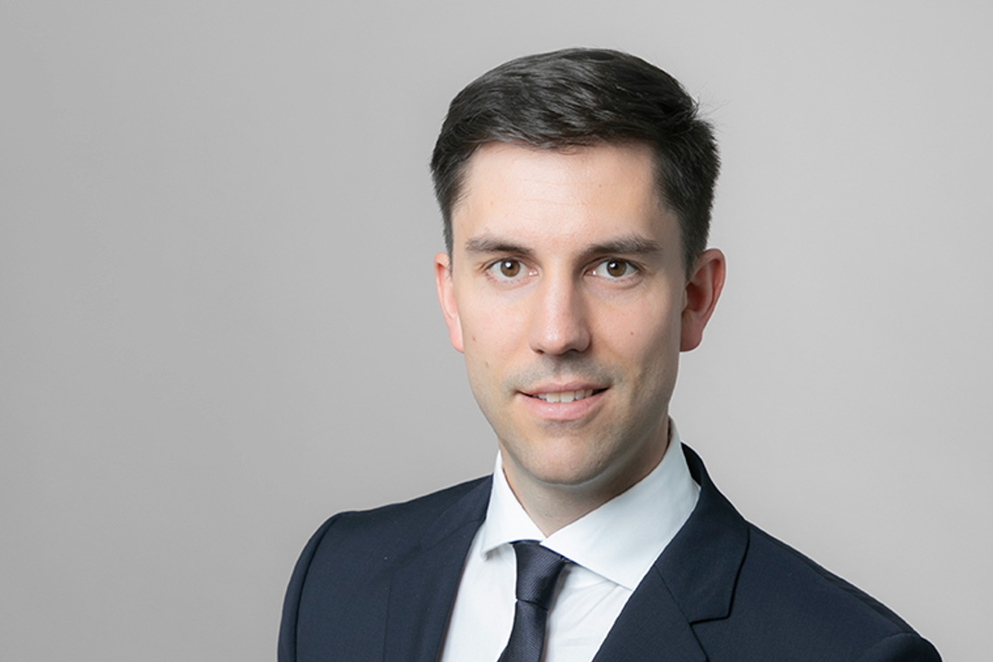 Headshot of Milan Hauber